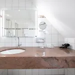 Stadthotel Dinklage, Self Check-in & Restaurant Direkt Am * Dinklage