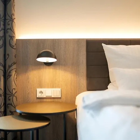 Stadthotel Dinklage, Self Check-in & Restaurant Direkt Am Dinklage