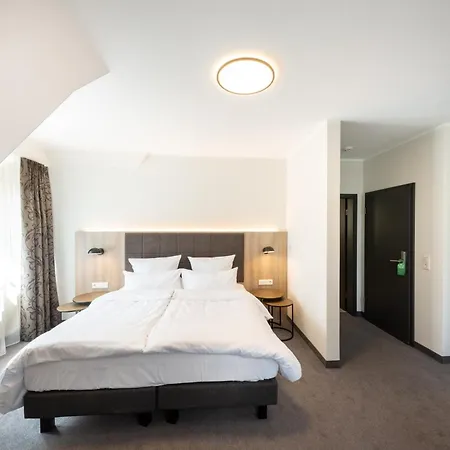 Stadthotel Dinklage, Self Check-in & Restaurant Direkt Am Hotel *