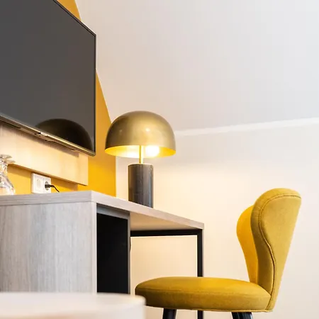 Stadthotel Dinklage, Self Check-in & Restaurant Direkt Am * Dinklage