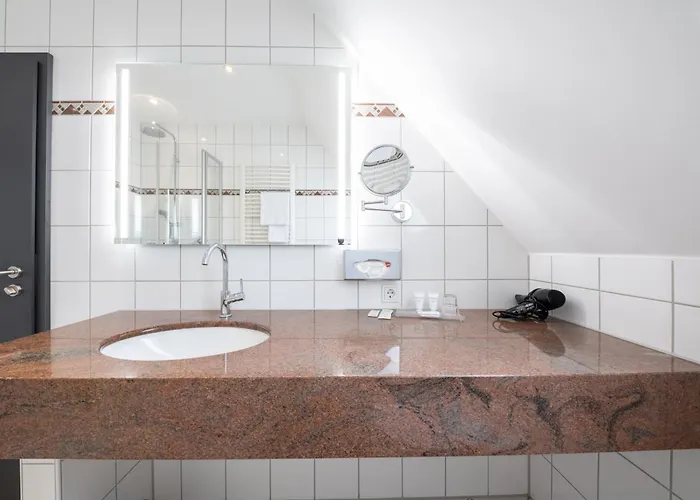 Stadthotel Dinklage, Self Check-In & Restaurant Direkt Am Hotel * Dinklage